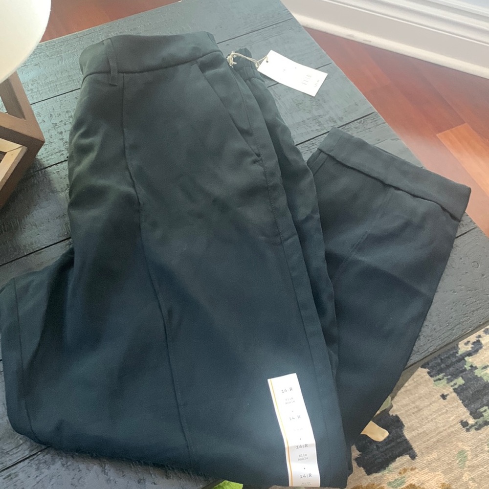 Slim ankle black pants